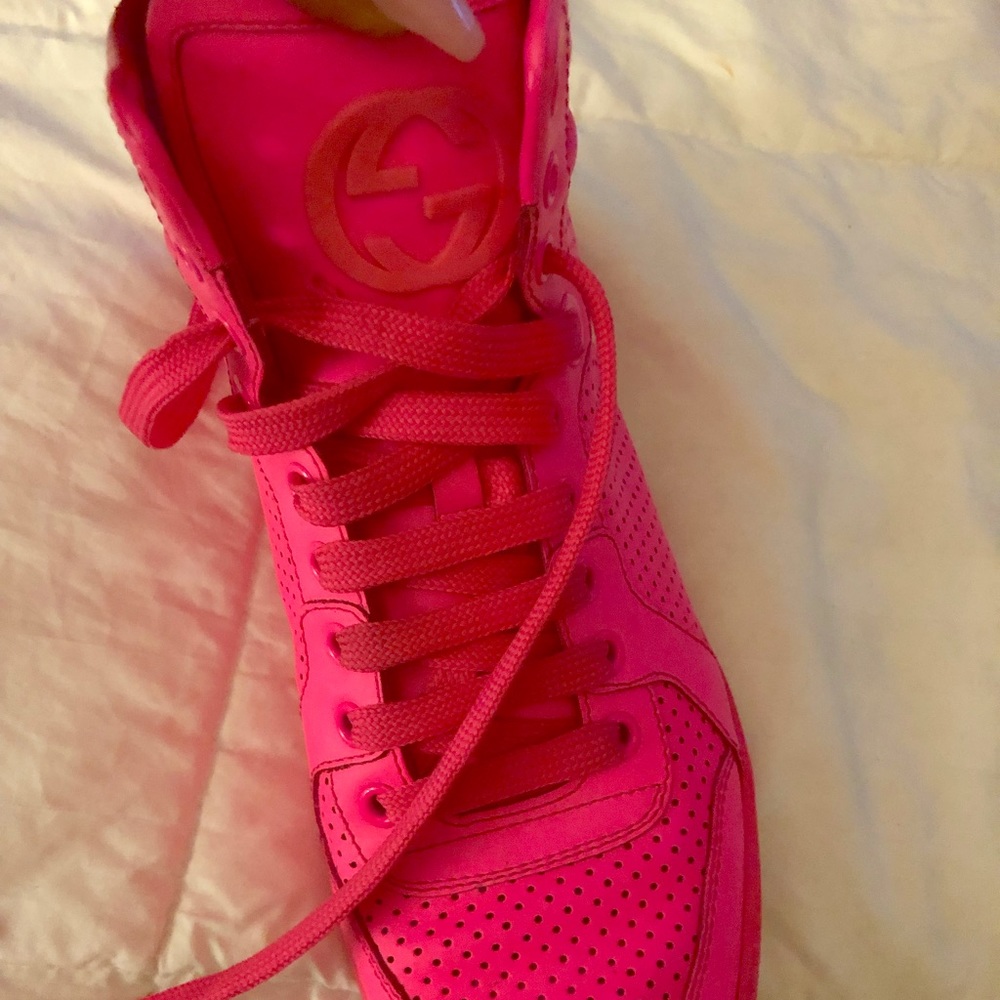Woman Gucci shoes